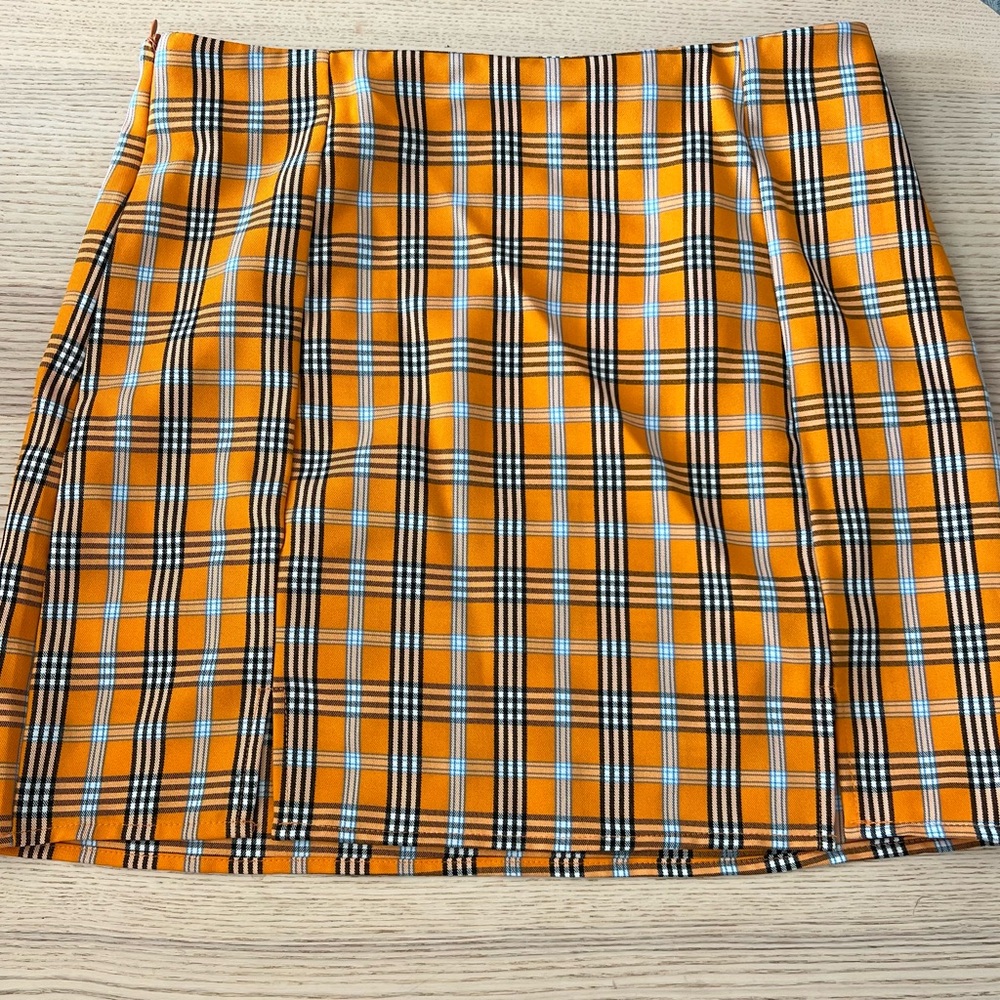 SHEIN Orange Plaid Mini Skirt / Medium / School girl / Clueless Vibe / Y2K